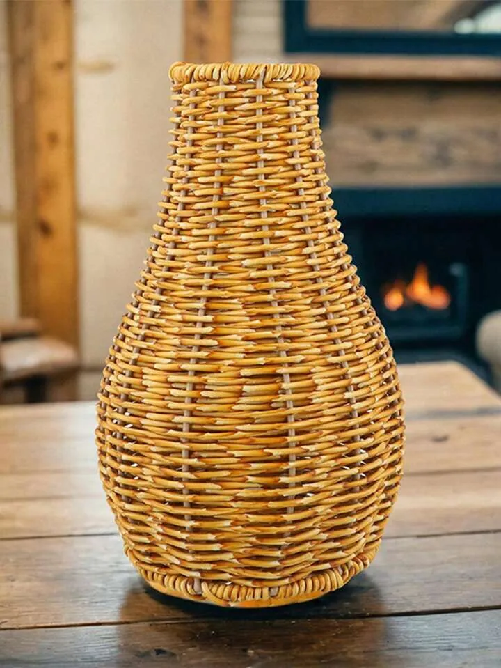 Modern Rustic Natural Rattan Table Vase Eco-friendly OEM/ODM Vietnamese Design Home Decor Dried Flower Hamper Table Decorations