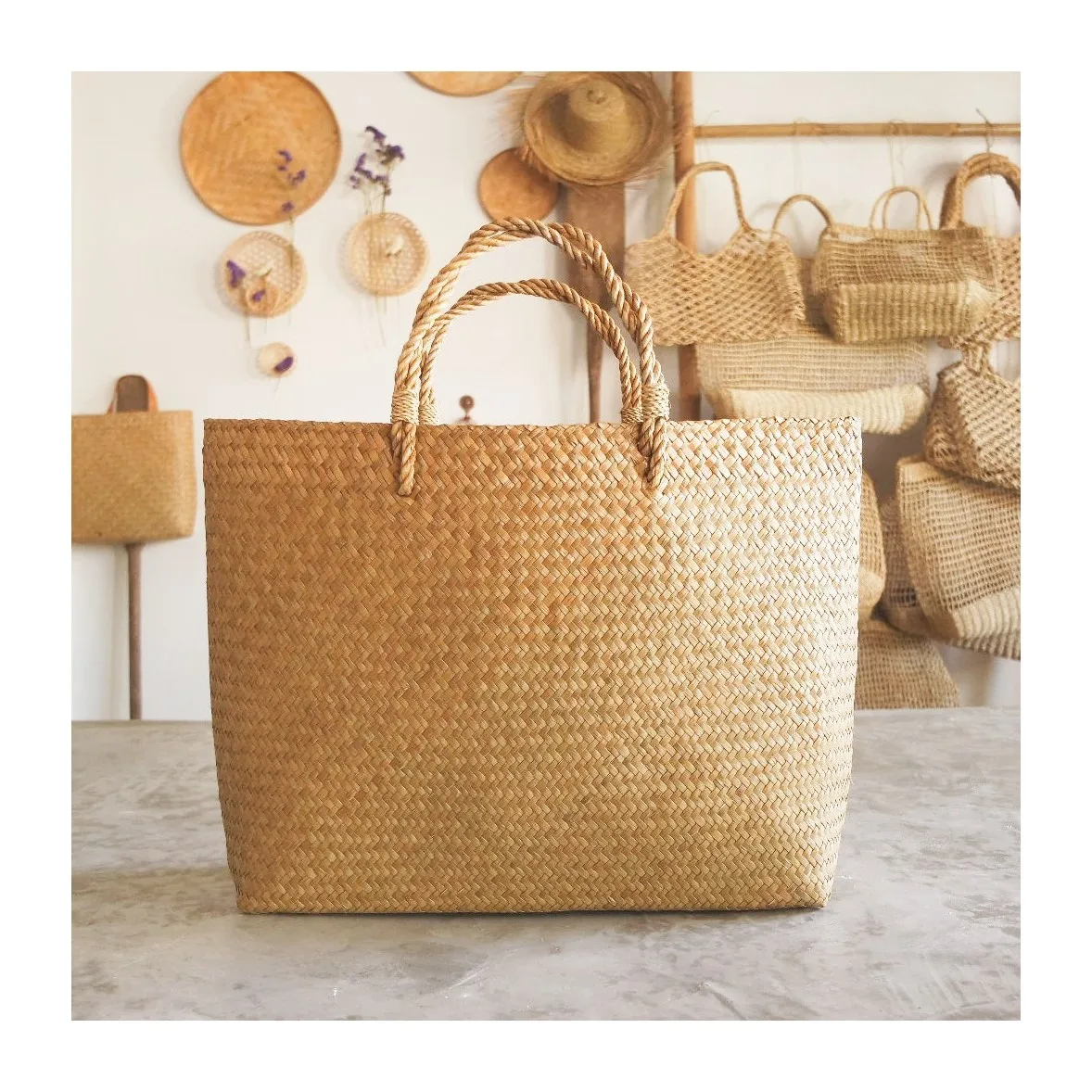 Summer Beach Outdoor Straw Sea Grass Weaving Shopping Bag Natural Raffia  Handbag Cheap Price Straw Seagrass Bags - Main Image