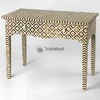 Available in different Colors