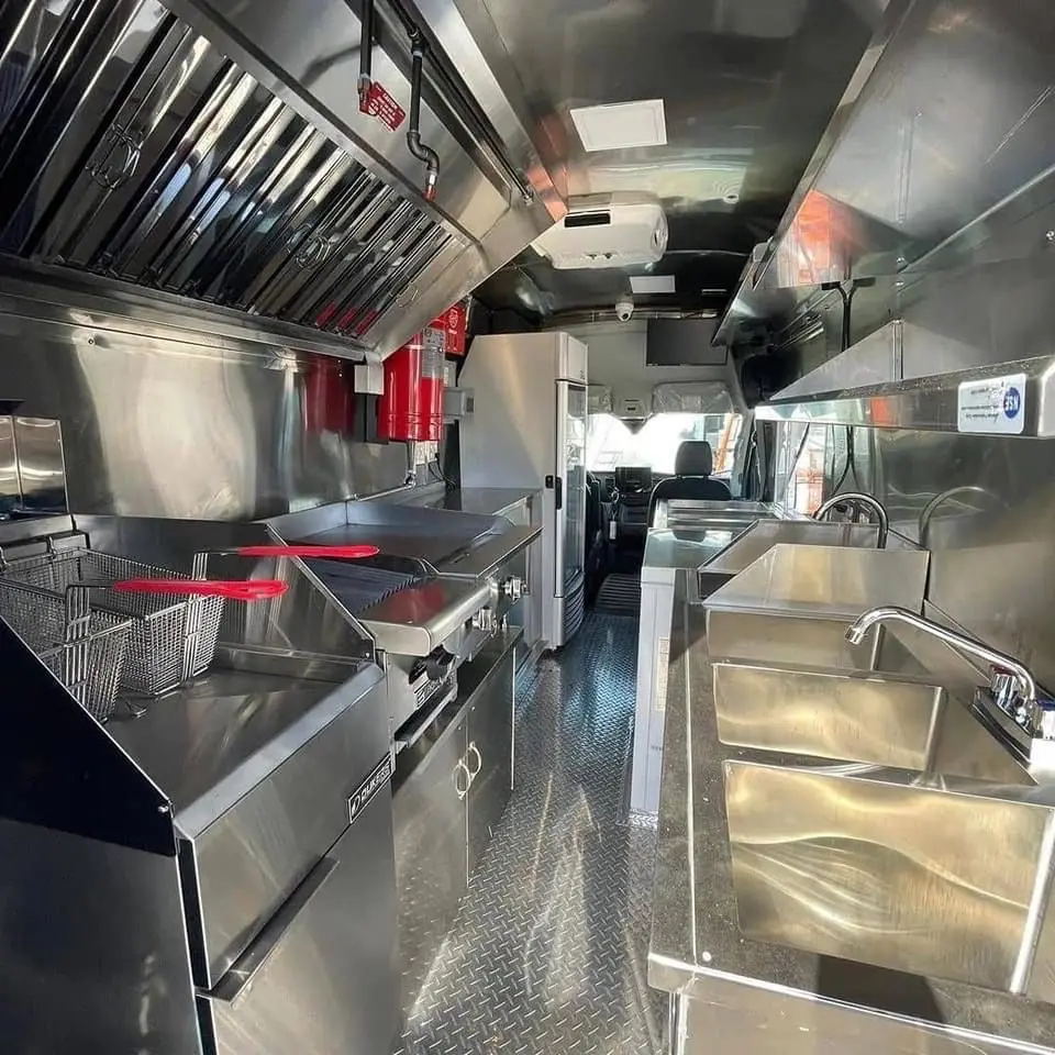Food Truck With Full Kitchen Mobile Bbq Food Truck Concession Mobile ...