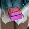 สีชมพู