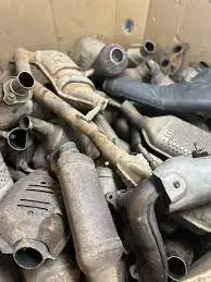 Wholesale Used Catalytic Converters Scrap Brand Name Metal LMS Grade Model WF34TRF NL Origin Lump Shape 0.5kg Sale