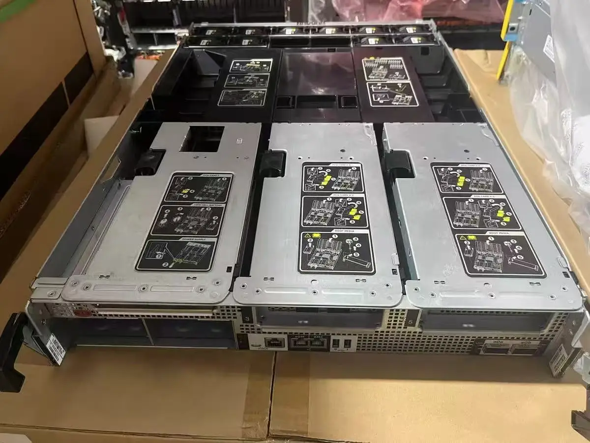 Dell PowerEdge R650 con Dual Xeon 6346, 256 GB DDR4 y almacenamiento mixto NVMe/SSD, RAID H755N