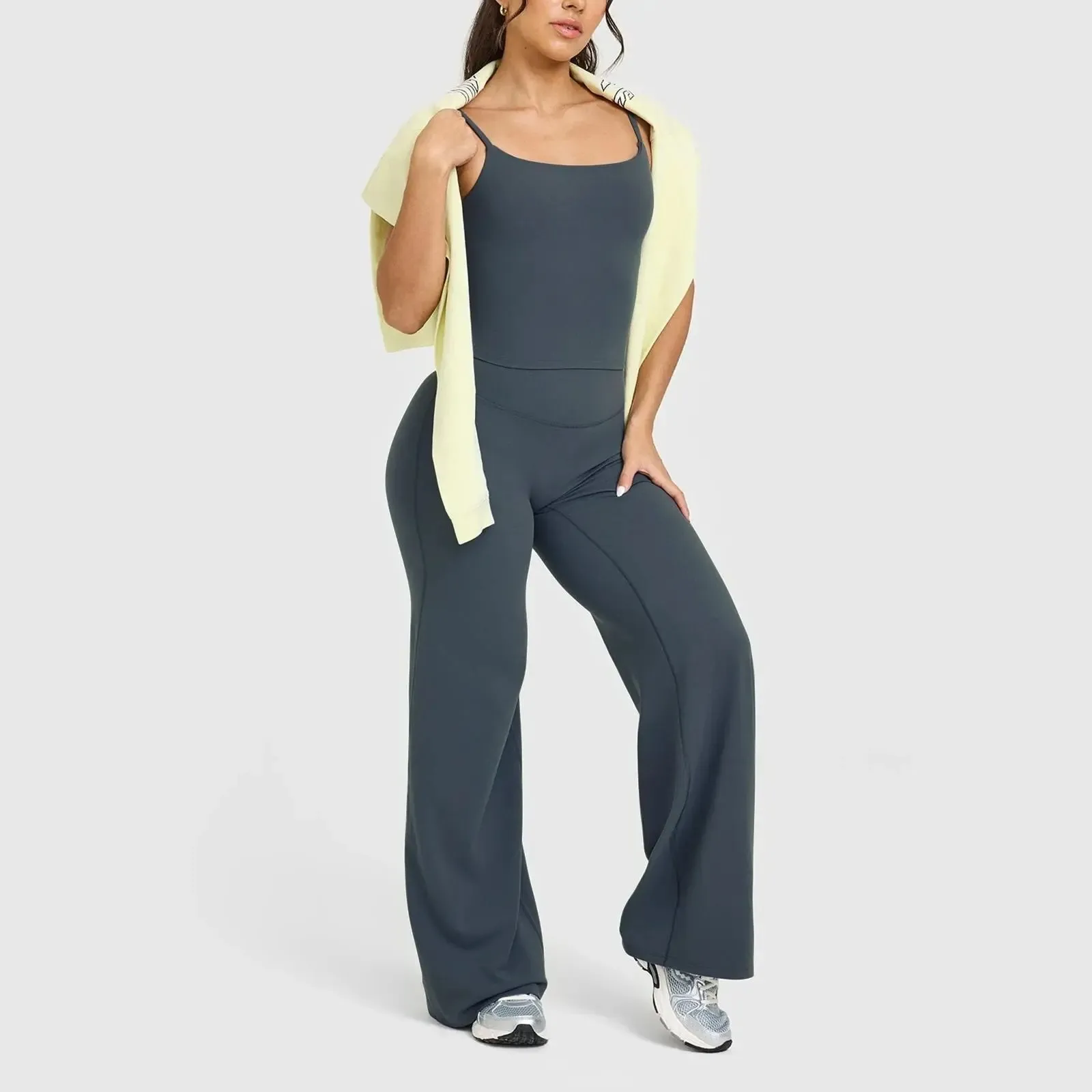 RICH BRIA Grey Yoga Pants Model