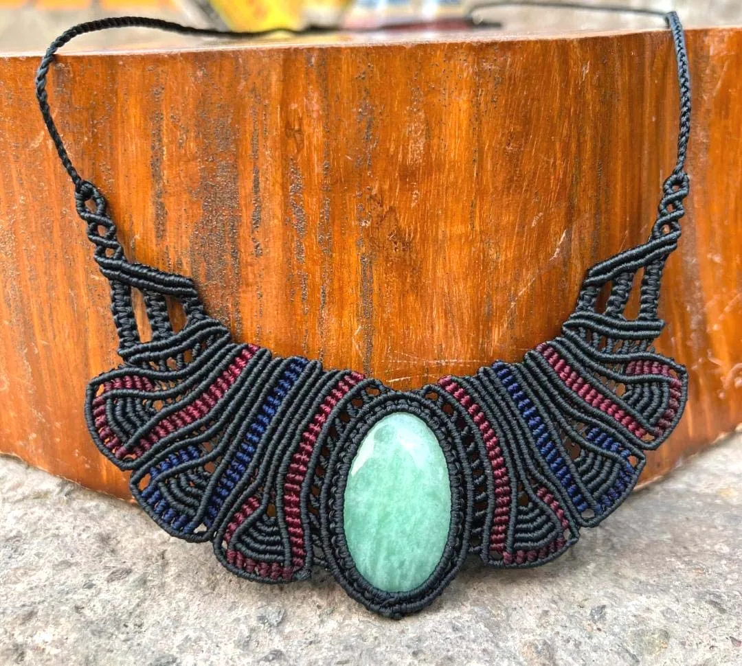 Handmade Multi-Color Natural Stone Macrame Necklace Pendant Multiple Thread Macrame Indian Style Necklace for summer Jewelry