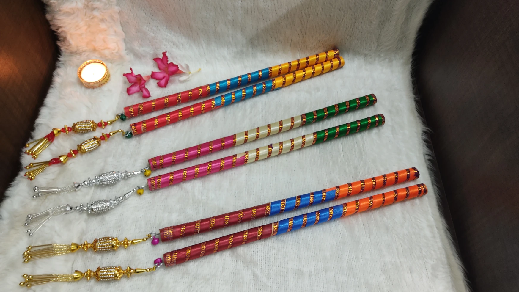 Wholesale Indian Dandiya Sticks with Tassels for Navratri \u0026 Event  Decoration - Perfect for Garba Dance \u0026 Festive Celebrations, image size:1746x982