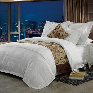Customized 200Tc-1000Tc Luxury White Hotel  Style  Duvet Cover and Pillow Cases   with Embroidery  for Hotels and Homes