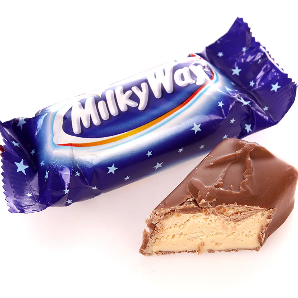 Milky way батончик. Конфеты Милки Вэй мини. Конфеты Марс Милки Вэй. Шоколад Милки Вэй батончик. Батончик "Милки Вей" шоколадный 26г.