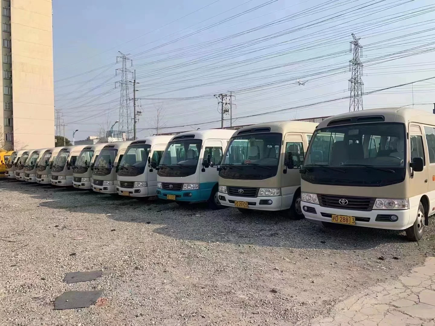 Поставка, большое количество, Восстановленный/б/у Toyota-Coaster 4,2 л, автобус, 30 сидений, кондиционер в хорошем рабочем состоянии