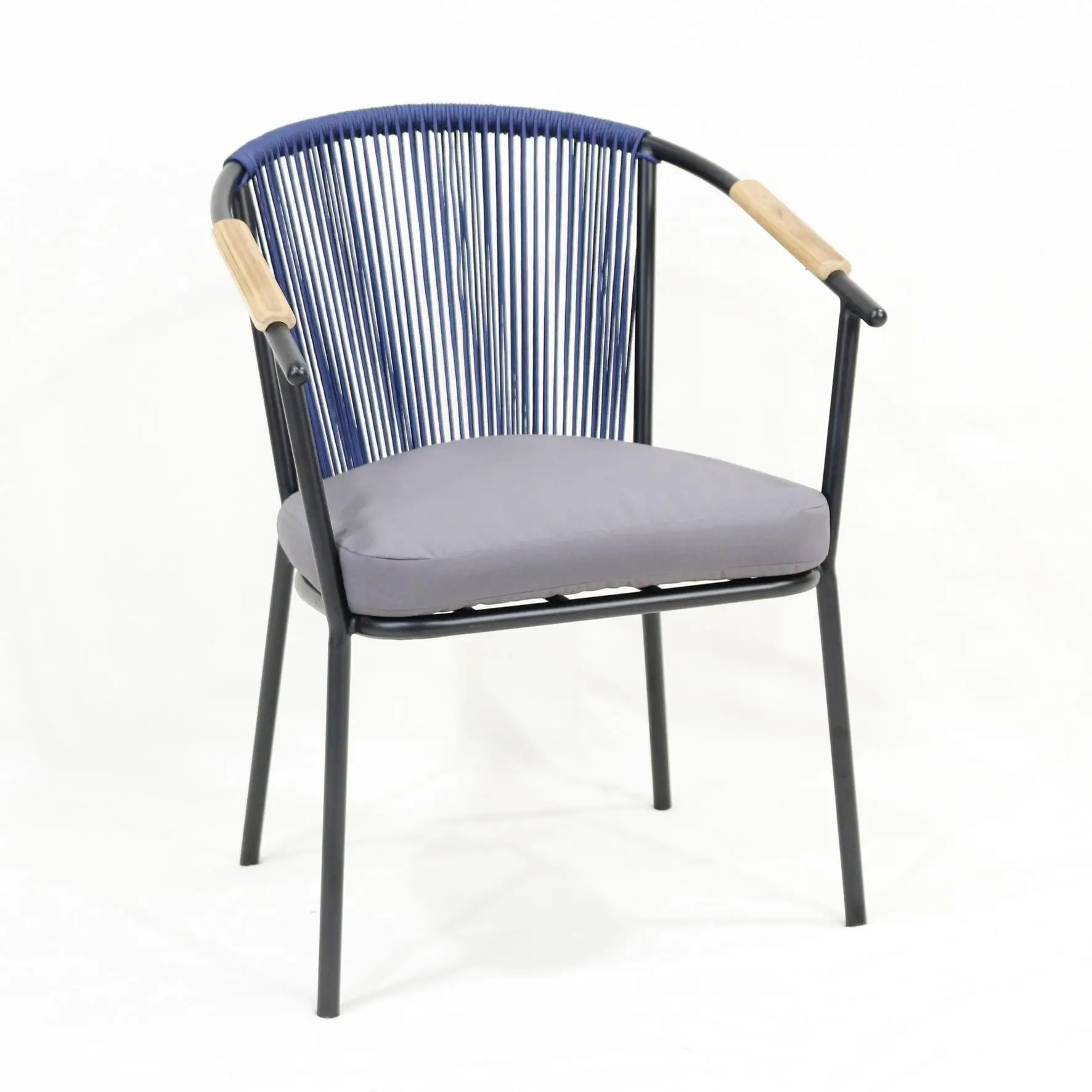 CH Factory - Weather-Resistant Outdoor Chairs for All-Season Use
