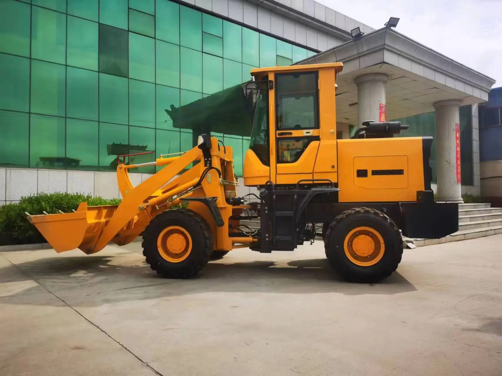 Ce/epa Mini Loaders Small Farming Wheel Loader 4x4 1t 2t 3t 5t ...