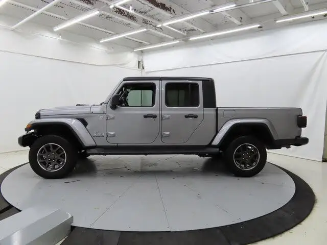 2020 Jeep Gladiator Overland Crew Cab 4wd Used Car - Buy Jeep Gladiator ...