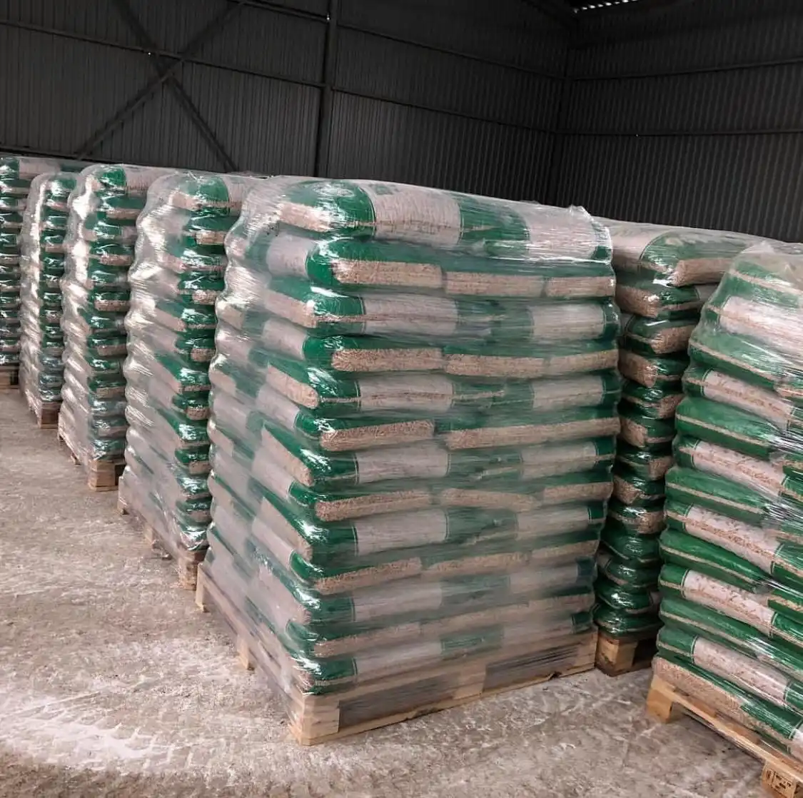 Wholesale Competitive Price Pine Wood Pellet Fuel Wood Pellets Biomass ...