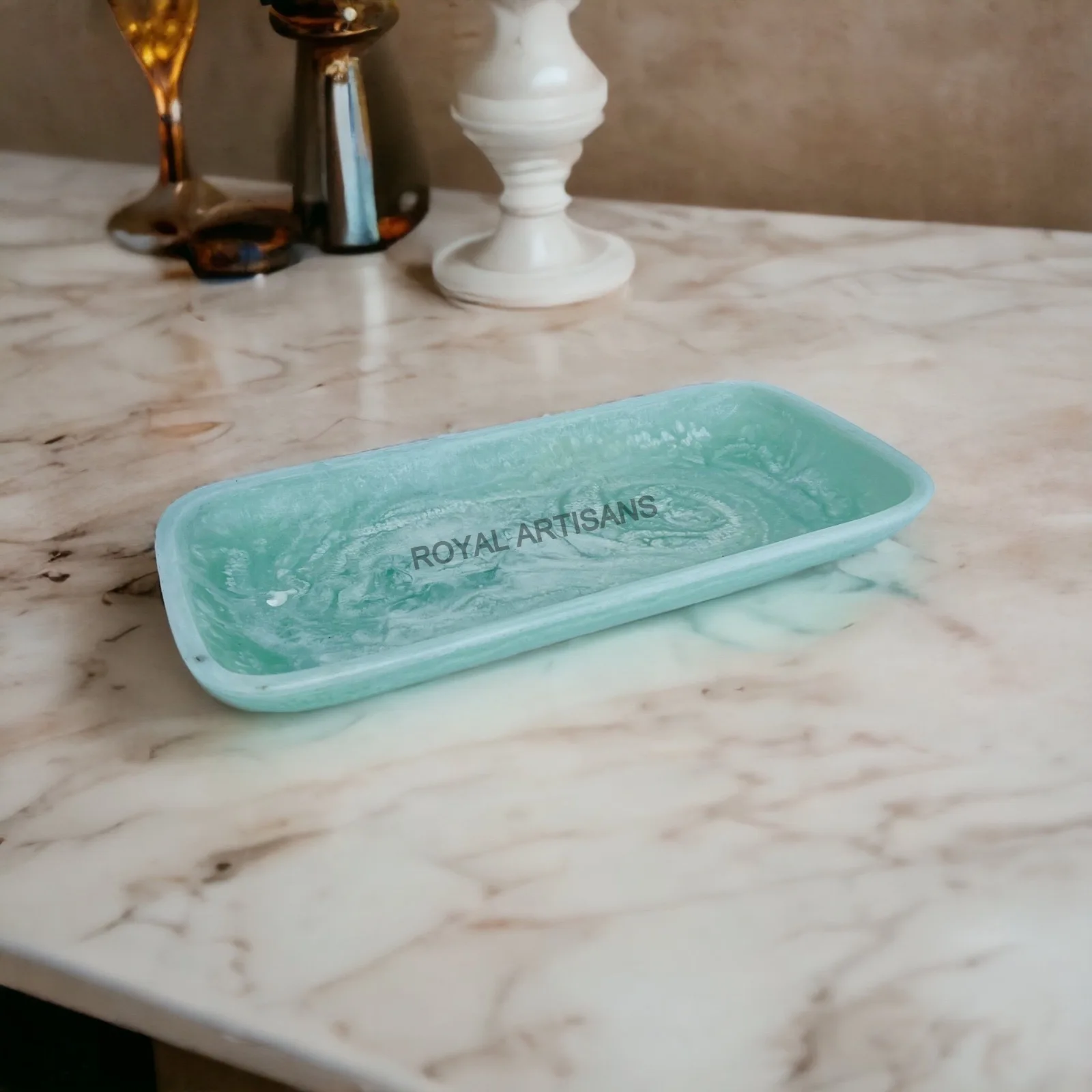 Indian Handmade Custom Color Resin Tray Disposable Breakfast Tray Dishes Plates for Home Kitchen Restaurants Weddings Decor