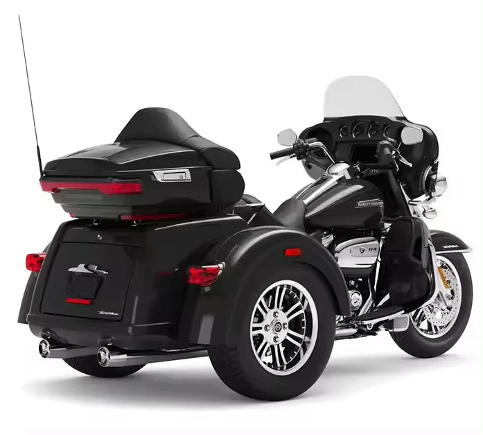 AUTHENTIC ULTRAS LIMITED 114 CU IN TWIN COOLED 3 WHEEL TRIKE NEW authentic-ultras-limited-114-cu-in-twin-cooled-3-wheel-trike-new