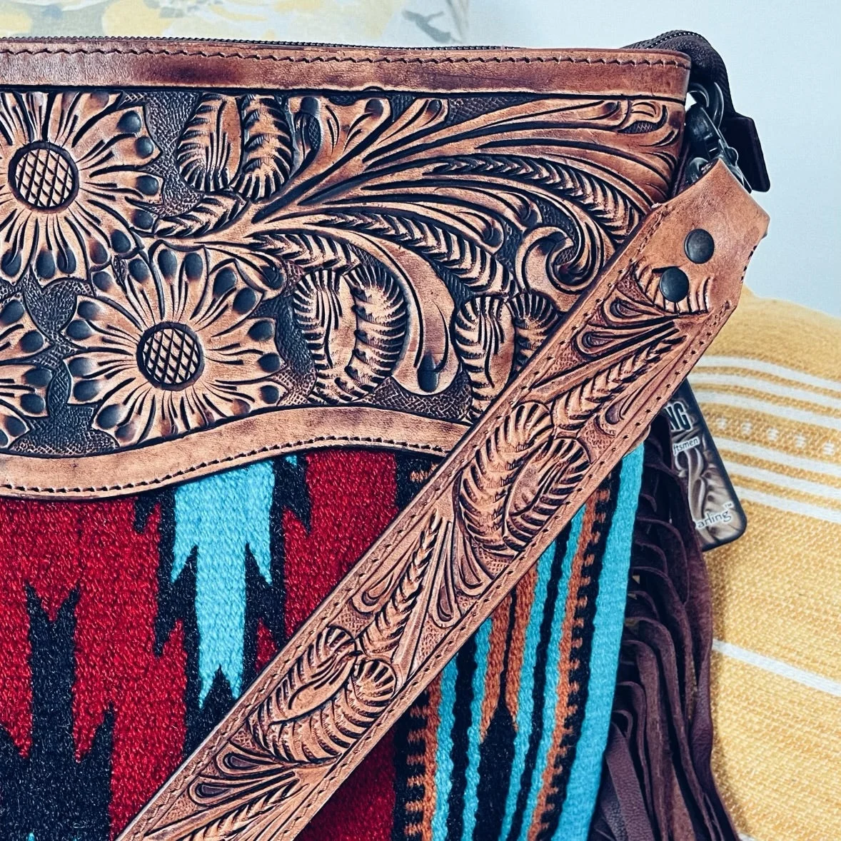 Best Selling High Quality Leather Saddle Blanket Crossbody Purse With