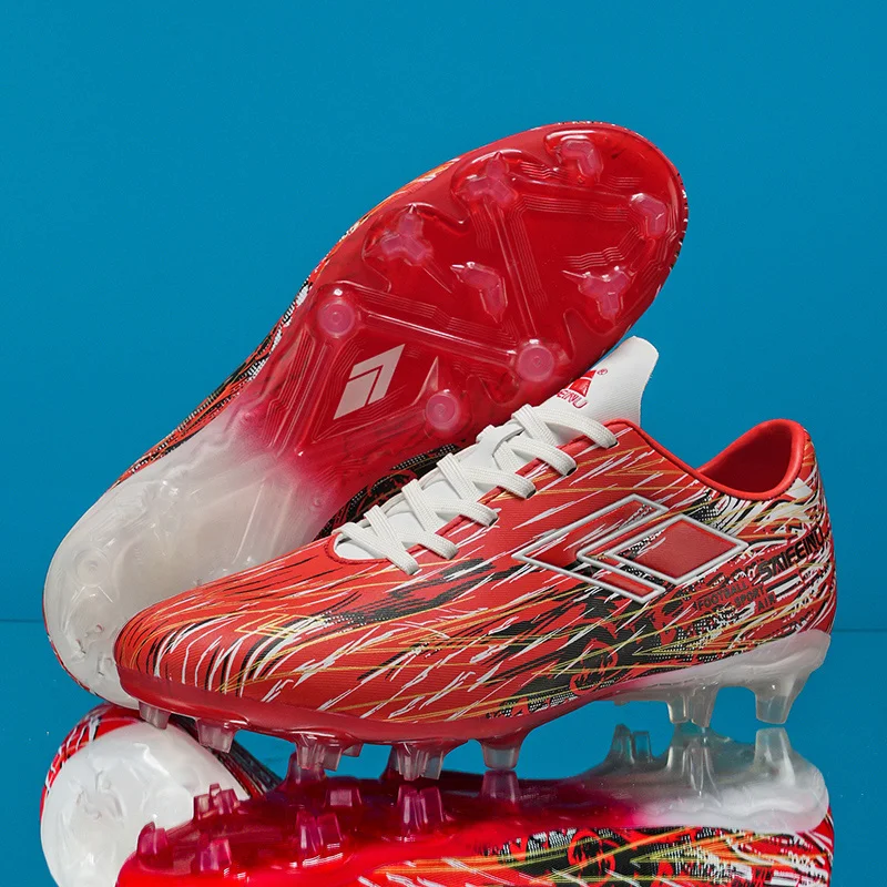 SAIFEINU Best Selling Fashion Football Boots Exercise Soccer Cleat Boots  Instock TPU Nails Football Shoes From China