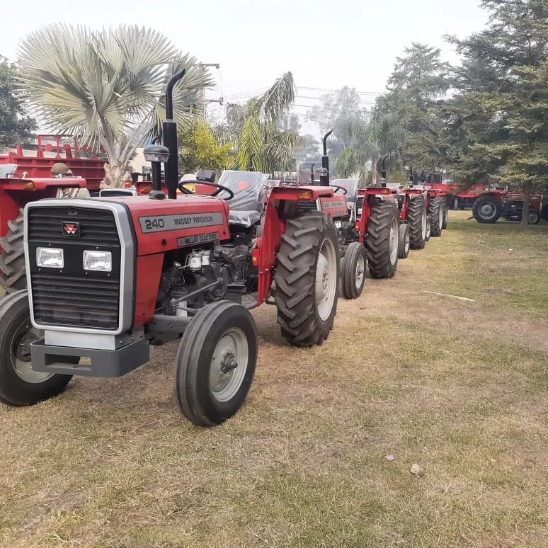 Newest 2WD Mini Farm Tractors Multifunctional Agriculture Machinery with Core Gear Box Engine Components Stock Available