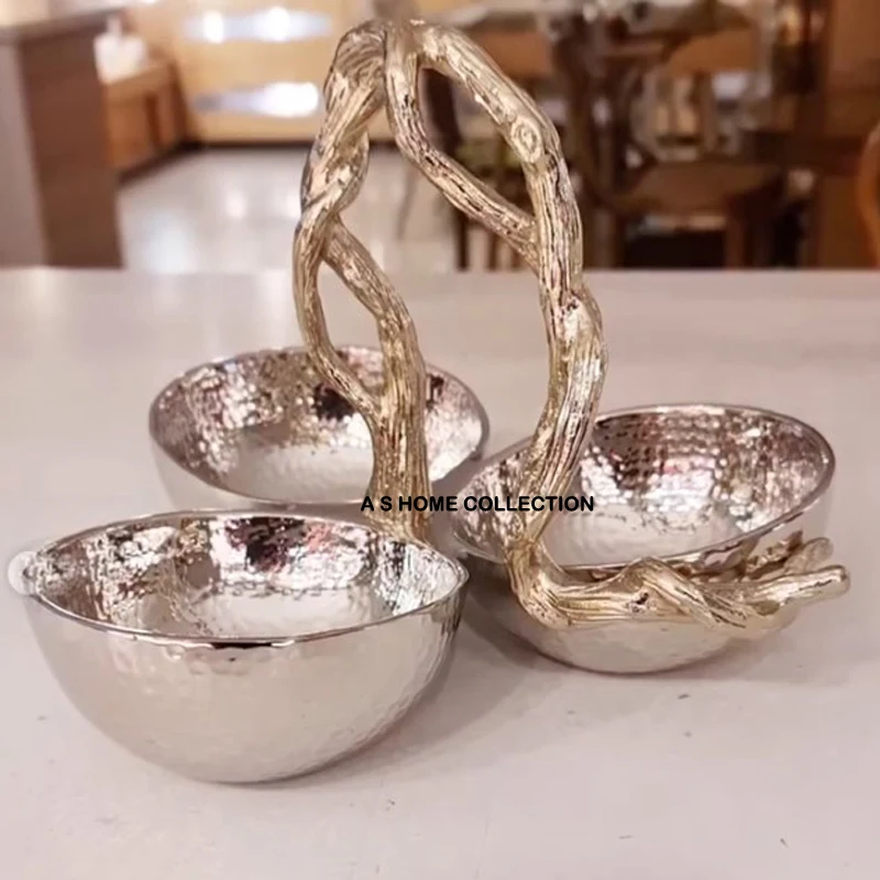 Enamel Color White and Golden Plating Unique Shape Bowl Wedding Party Decoration Metal Nuts and Dry Fruit Pistachio Serving Bowl