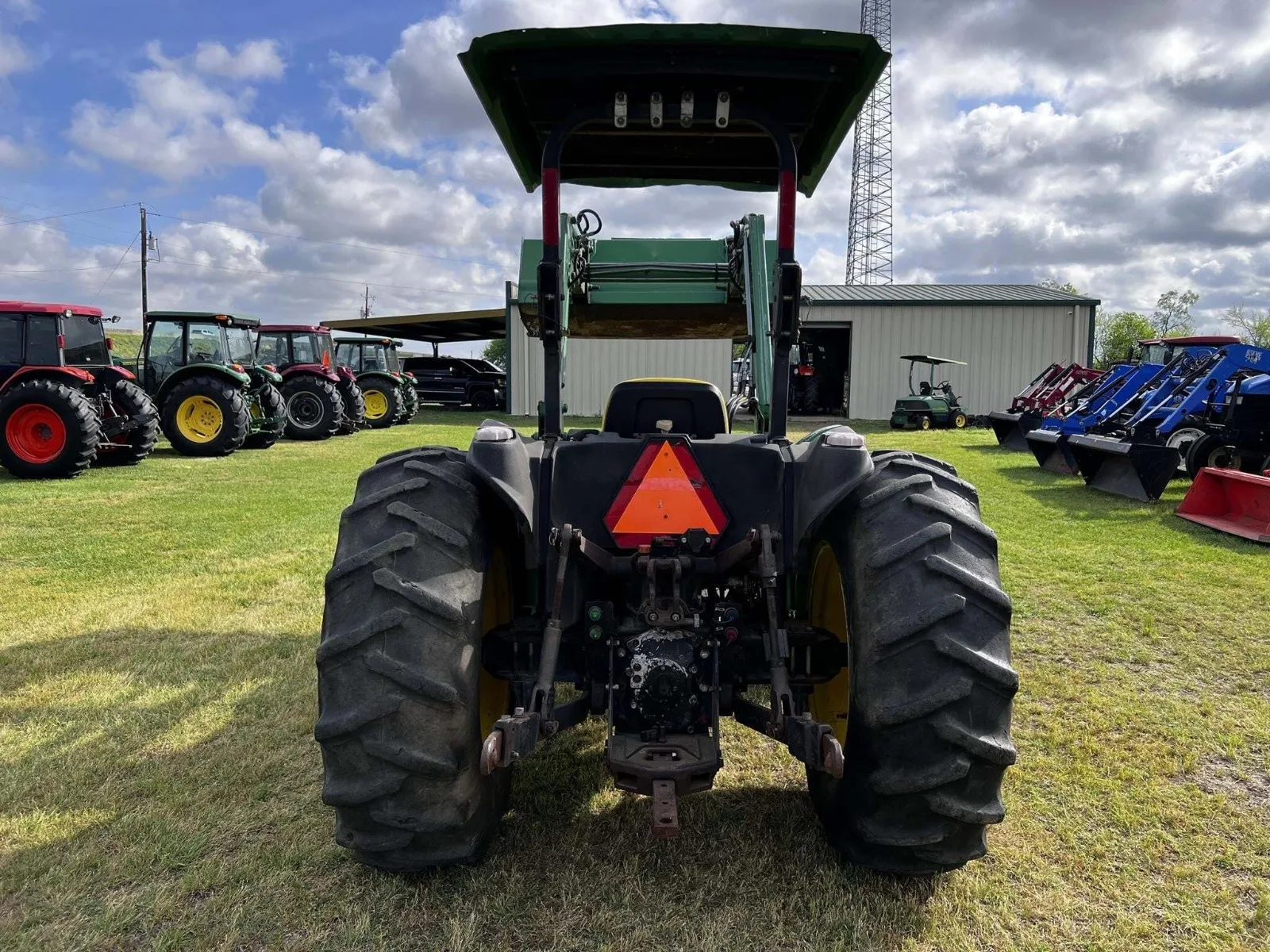Original Farming Tractor Fairly Used John Dear 5105 Farm tractor With Front Loader John Dear 5105 4x4 Tractor in Stock Now