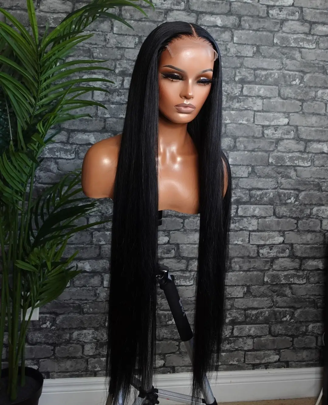 Wholesale 150 180 200 Density 28 Inch Straight Lace Wig 13x4 13x6 Hd