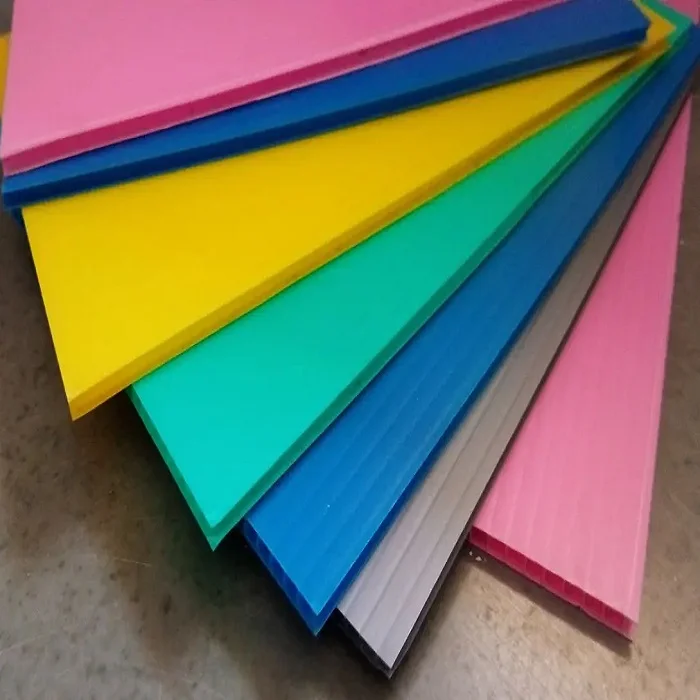 High Quality 3mm corrugated Design Poly carbonate Hollow Sheet Low Price Color Plastic Sheet for wall and floor protection