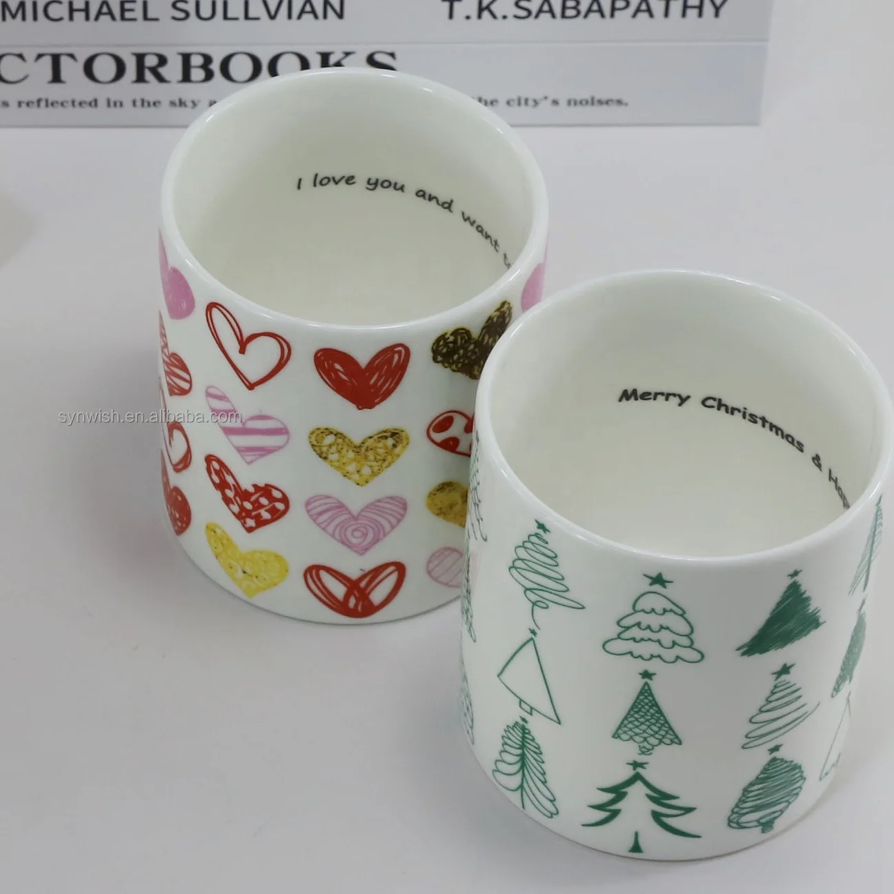 cheap personalized modern Christmas tree hear shape ceramic jar bottle custom Nordic candle bowl container with logo lid box manufacture