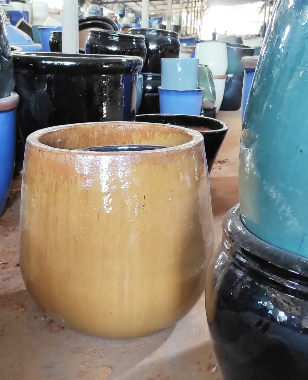 Garden Ceramic Pots Modern, Glazed Terra Pots from Vietnam