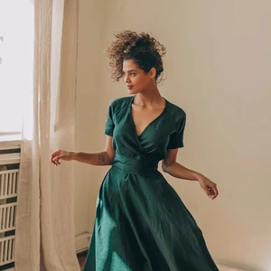 Classic Linen Dress Flowy Linen Dress Cottage Core Dress Emerald Green Dress with Belt and Pocket Midi Dress Elegant Dress