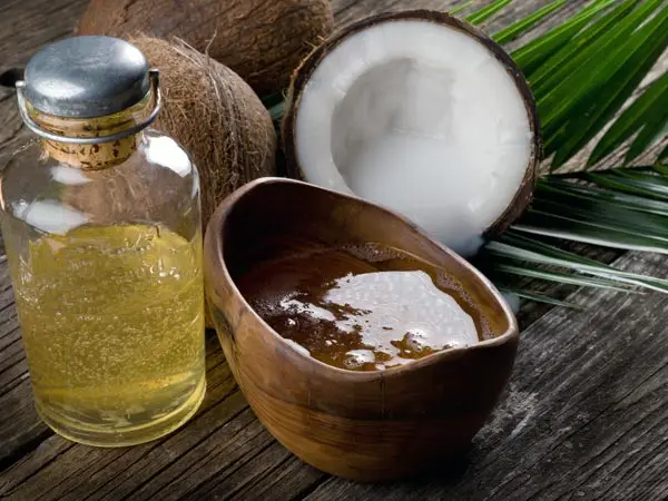 COCONUT OIL2.jpg