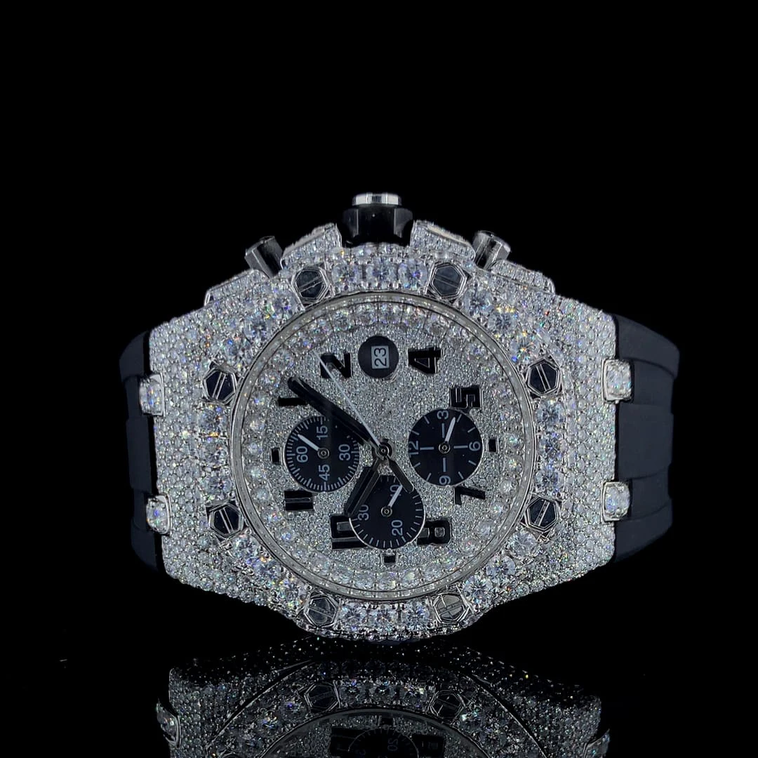 Full Iced Out Analog Round Dial Men Hip Hop Watch With Rubber Belt / High Quality Moissanite Watch With Full Working Crono Dial