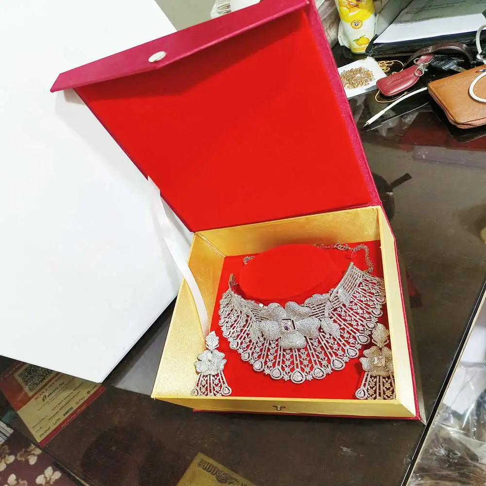 Wholesale New Fashion Design Jewelry Artificial American Diamond Gold