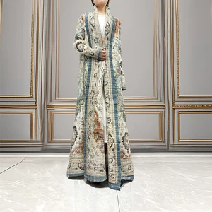 2025 Latest Design Women Elegant Abaya Stretch Plus Size Printed Robes Arabic Traditional Abaya Miyake Pleated Abaya