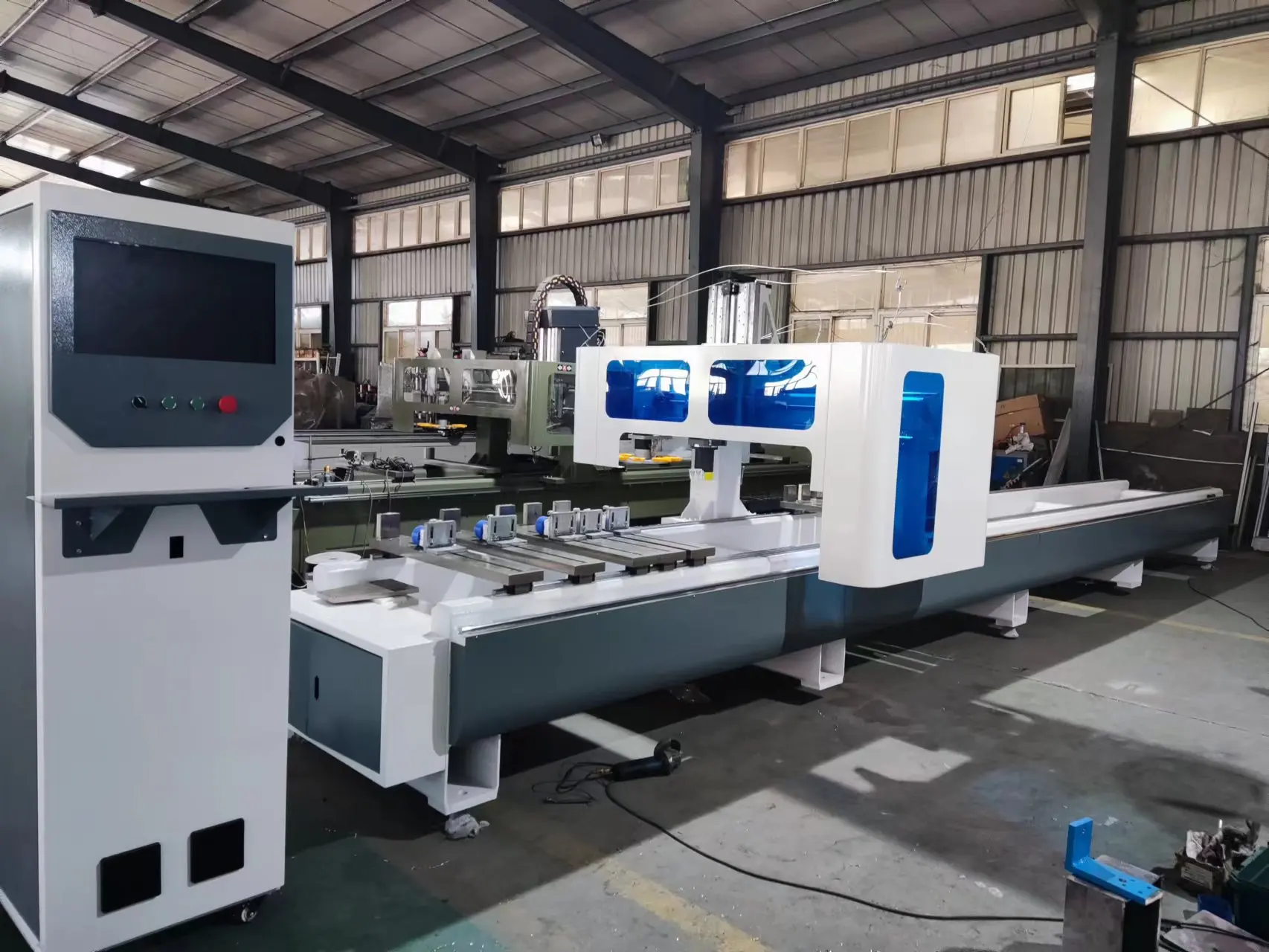 CNC Machining Center for Aluminum Profile Drilling and Milling Machine for Windows and Curtain Wall
