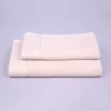 Beige claro