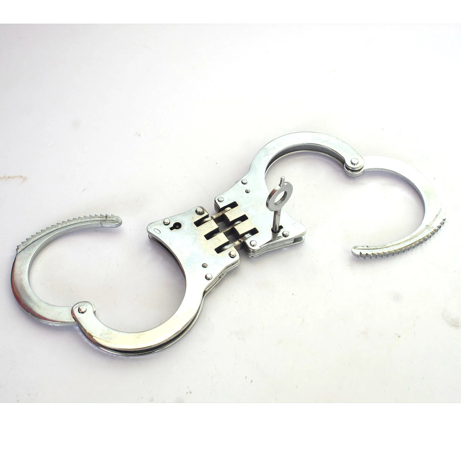 Security Department Metal Carbon Steel Close Handcuffs Double Locking ...