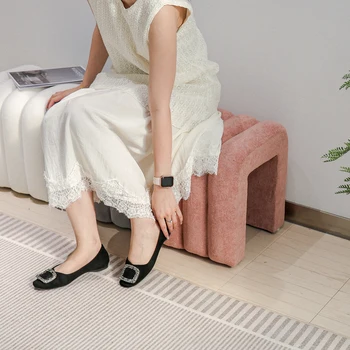 Modern Square Stool Fabric Boucle Decorative Ottoman Simple Rectangle Teddy Tool for Bedroom