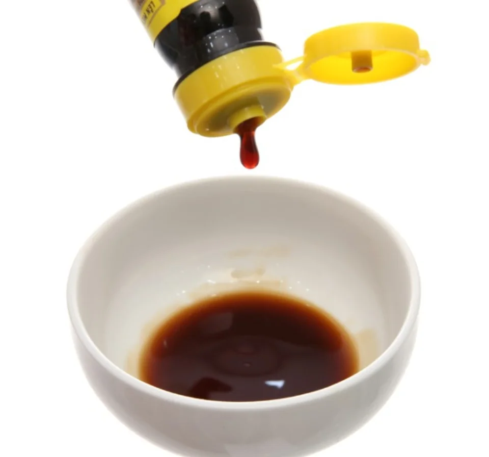 AUTHENTIC SOY SAUCE / RICH in UMAMI / HIGH-QUALITY / BUDGET-FRIENDLY / MADE in VIETNAM