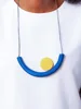 Azul y Amarillo