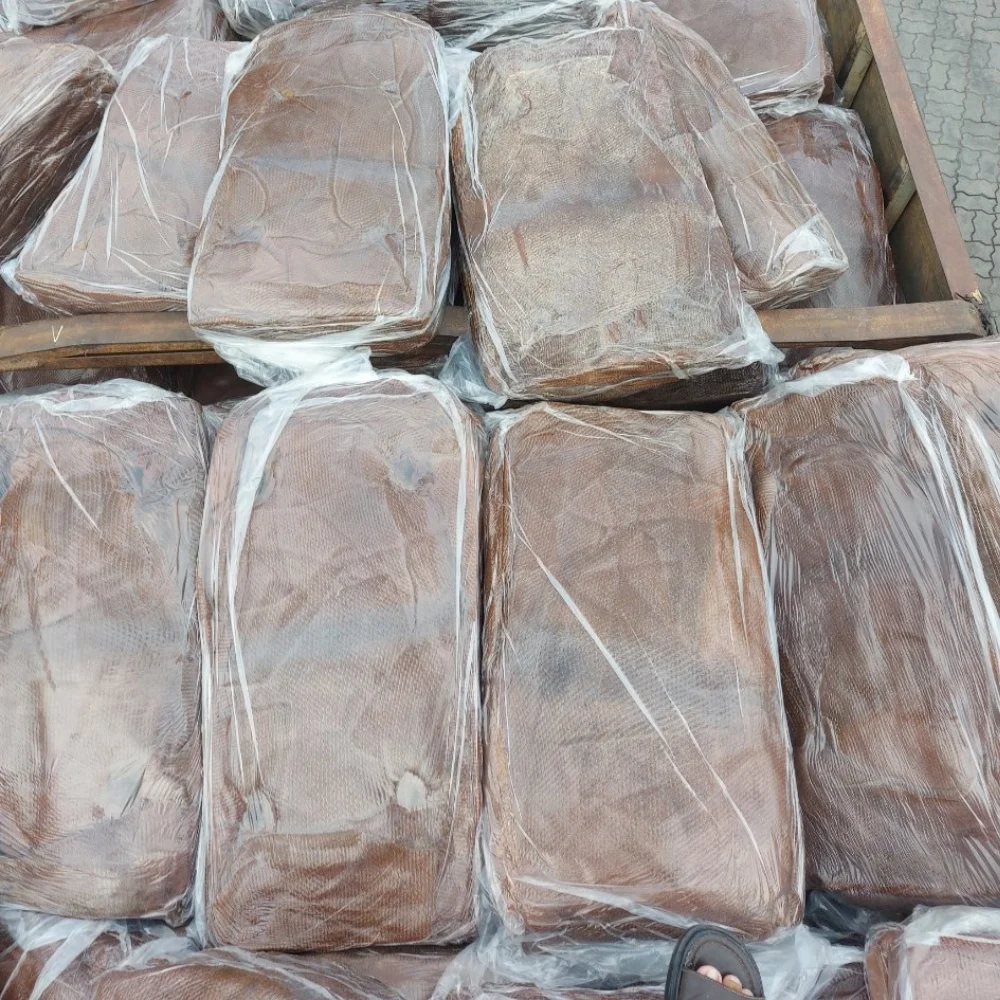 Rubber RSS3 Ribbed Smoked Sheet Natural RSS1 / RSS3/ RSS4 /RSS5 Vietnam Origin to Produce Tire