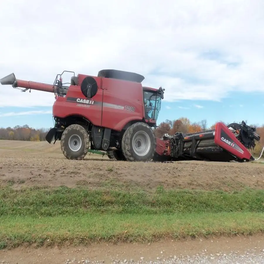 Cheap Price Combine Harvester Suitable for Wheat Rice Corn Rapeseed Best Price Available in Stock Fast Delivery for Sale