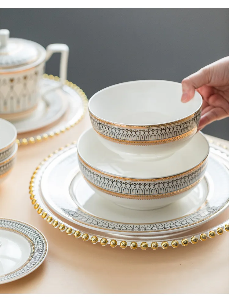 Western Wholesale Luxury Gold Rim Bone China Porcelain Ceramic Party