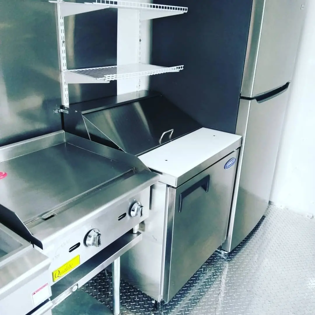 Purchase Street Mobile Fast Food Trucks With Full Kitchen Food Trailer