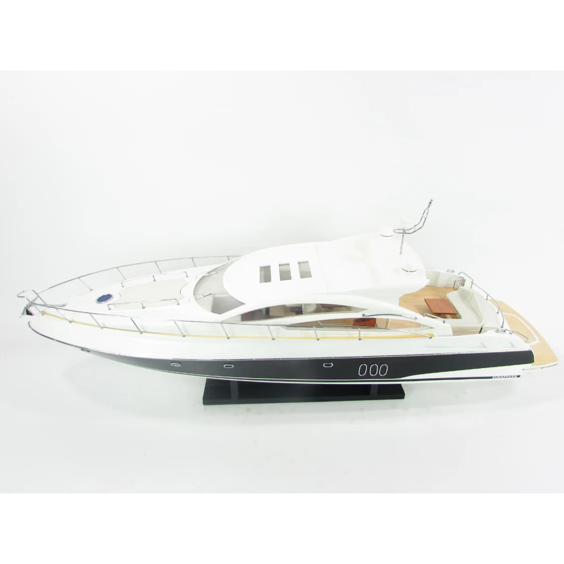 SUNSEEKER PREDATOR 62 WOODEN MODEL BOAT - HANDCRAFTED DISPLAY MODEL YACHT for DECORATION - MODERN YACHT MODEL