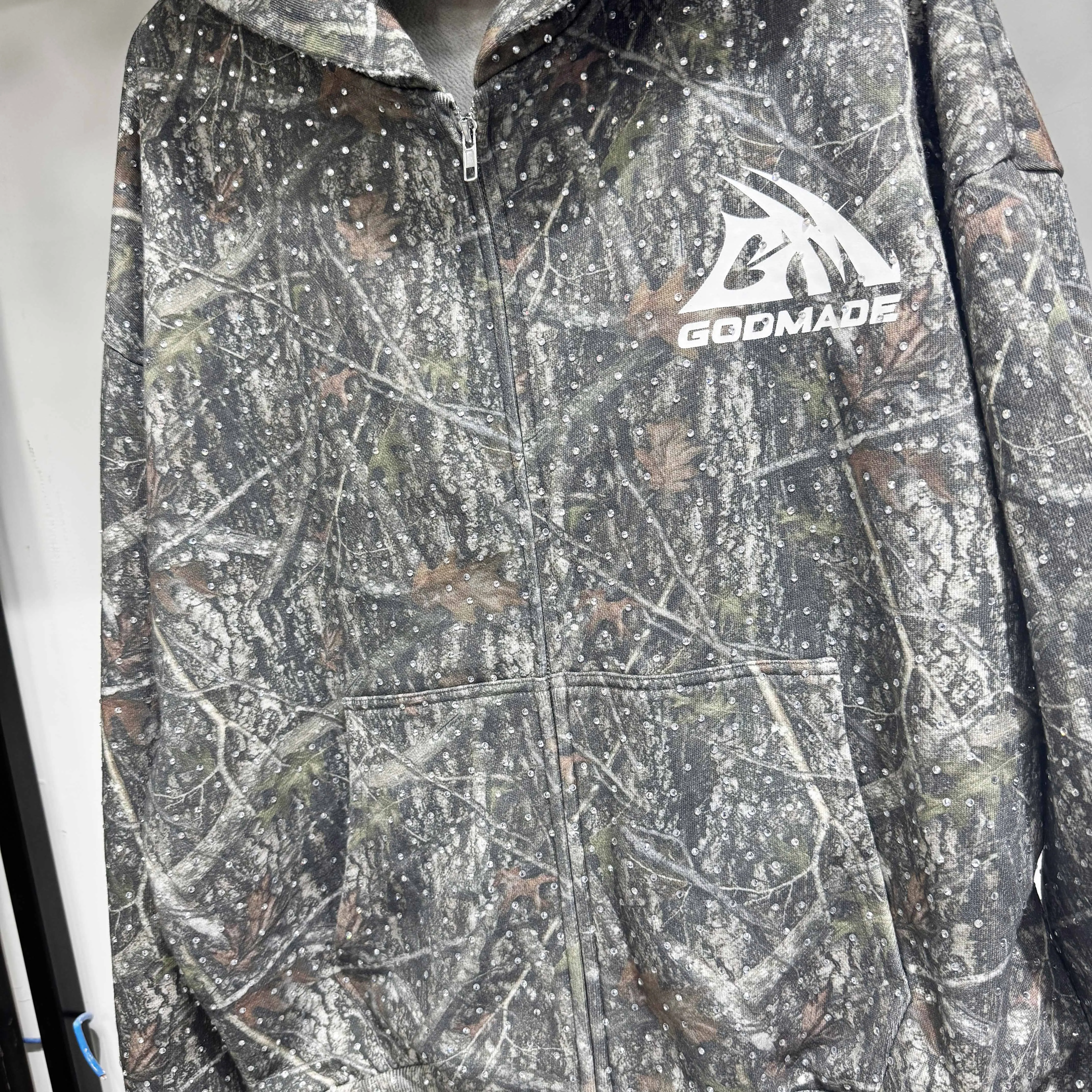 Streetwear Custom Distressed Vintage Washed Camouflage Real Tree Cotton Rhinestones Oversized Cropped Hoodie for Men gallery 4