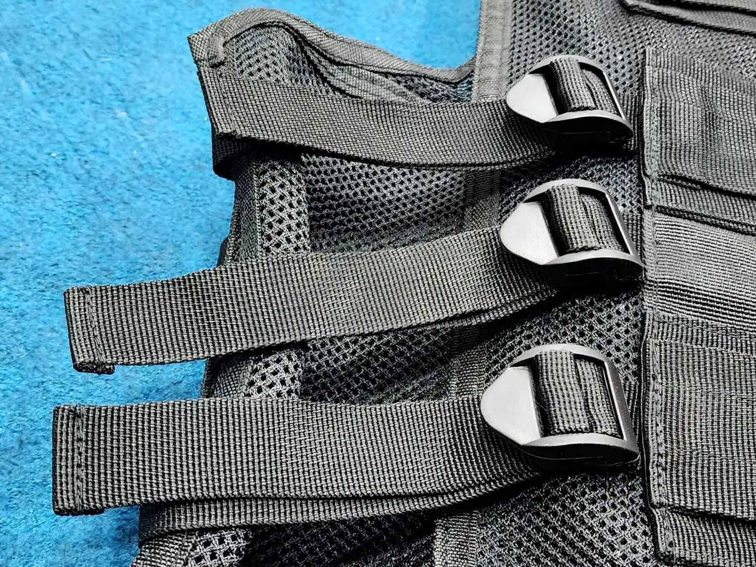 Good Quality 100 Leather Made Fashion Vest Reasonable Price Men