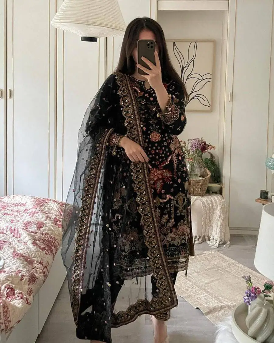 Attractive Georgette Sequence Work Top Pant with Dupatta Festival Wear Wholesale Price Ethnic Garment