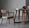 Table en teck couleur noyer, diamètre 100 cm