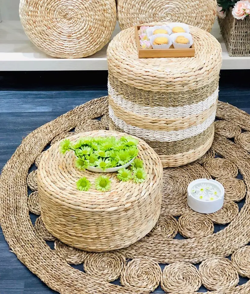 Wholesale Cheap Hand Woven Straw Pouf Modern Style Big Ottoman Pouf Cushion for Bedroom & Living Room
