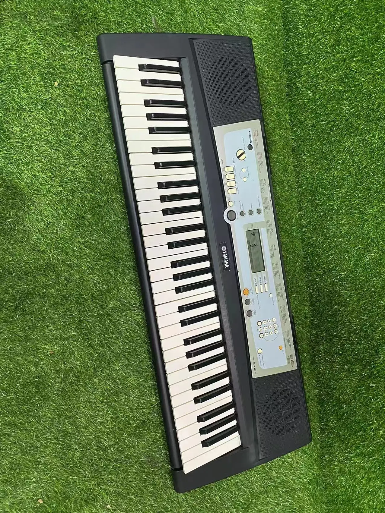 Renewed Yamaha PSR E203 61-Key Portable Keyboard - Affordable
